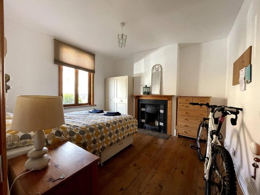The Albany House Vacation Home Bath Esterno foto